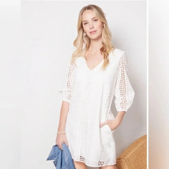 Evereve Presley Eyelet Dress in size XS - Picture 1 of 11